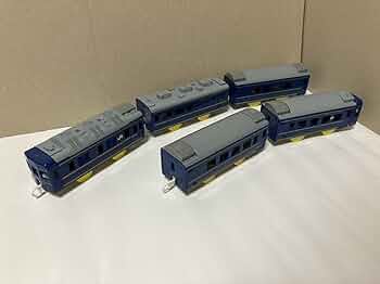 Takara Tomy - 【プラレール】いっぱいつなごう寝台車セット ブルートレイン北斗星 客車5両 61+iYd9nLwL._UF350,350_QL50_.jpg